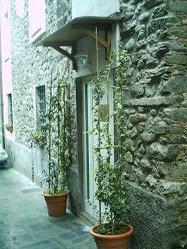 Guest house Affittacamere In Castello Gallicano
